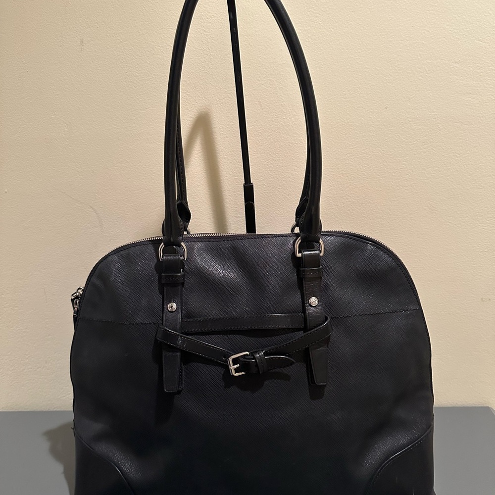TUMI VILLA Nivelle Model 73106D2
Satchel Work Tote LARGE